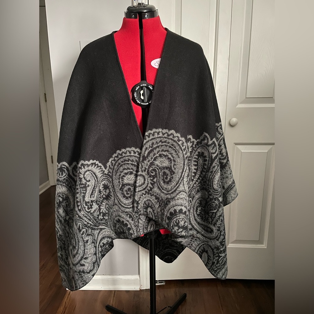 Ann Taylor Reversible Shrug